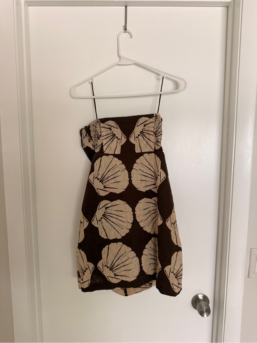 The A&F Scarlett Strapless Linen-Blend Skort - Picture 3 of 4